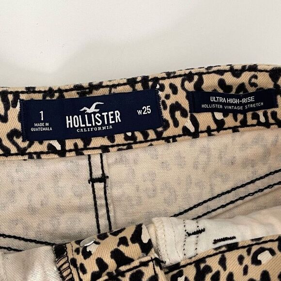 Hollister Ultra High Rise Button Fly Mini Skirt (Leopard) - 1/25 - Picture 7 of 9